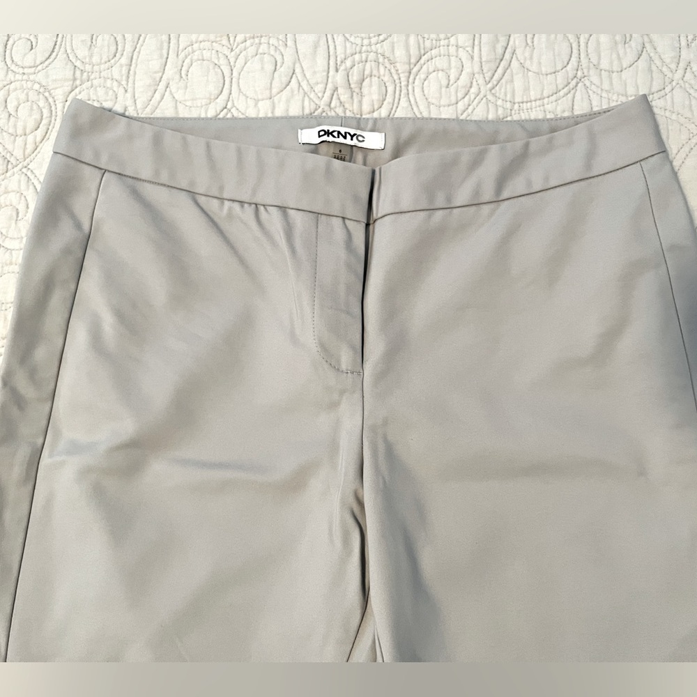 DKNY Women's Gray Shimmer Straight Leg Pants Size 6